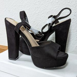 NIB Mckoine chunky heel black sandals 36 6